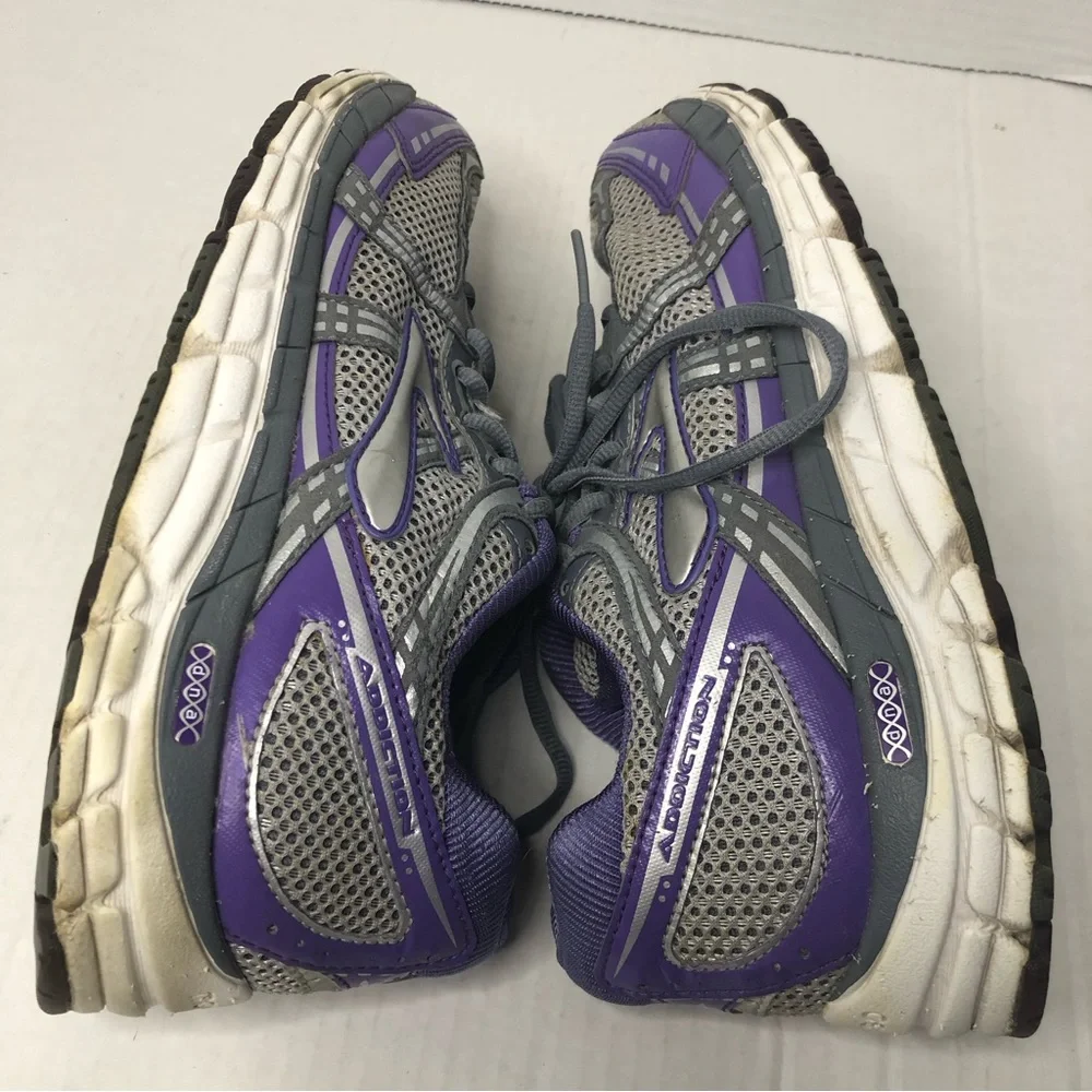 Brooks Sneakers Womens Size 9 Addiction 11 Running Shoes Purple Gray Silver DNA
